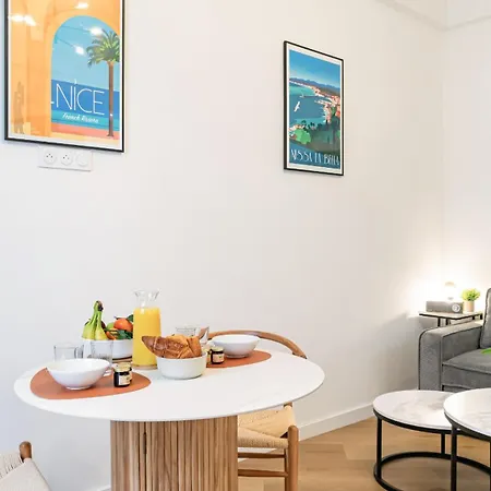 B G Cocon Meyerbeer - Grimaldi Promenade Des Angla *