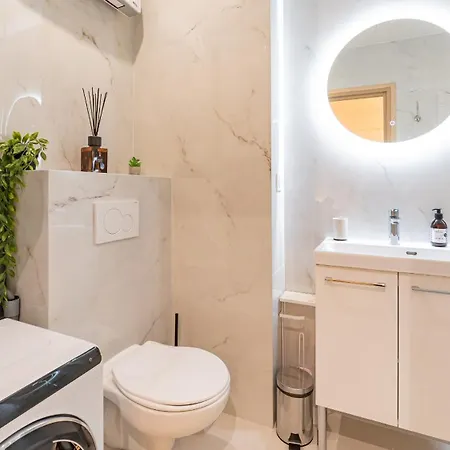 B G Cocon Meyerbeer - Grimaldi Promenade Des Angla ניס